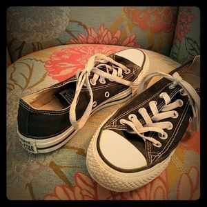 Black Converse Low Top Shoes